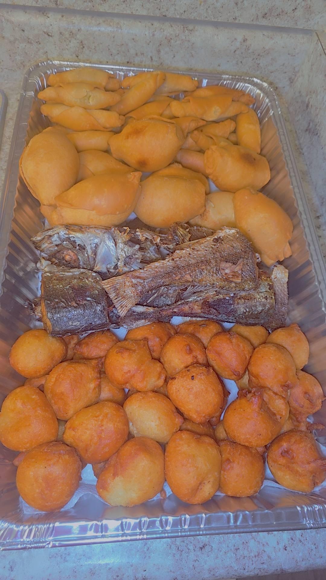 Representative Gift platters dish